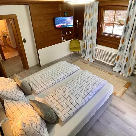 Maple マイヤーホーフェン