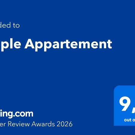 Maple Apartment *