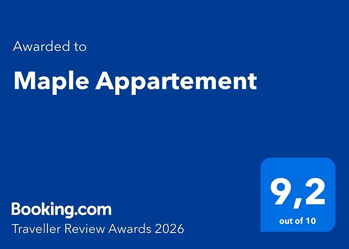 Maple Apartment *